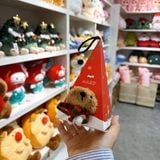  Tất bông Wennie Oni gấu quàng khăn + hộp quà Giáng Sinh 