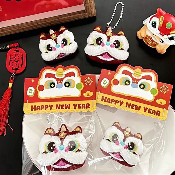  Móc khoá đầu lân bông 