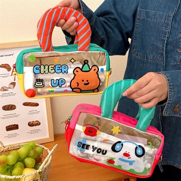  Hộp bút quai xách bông mặt trong 