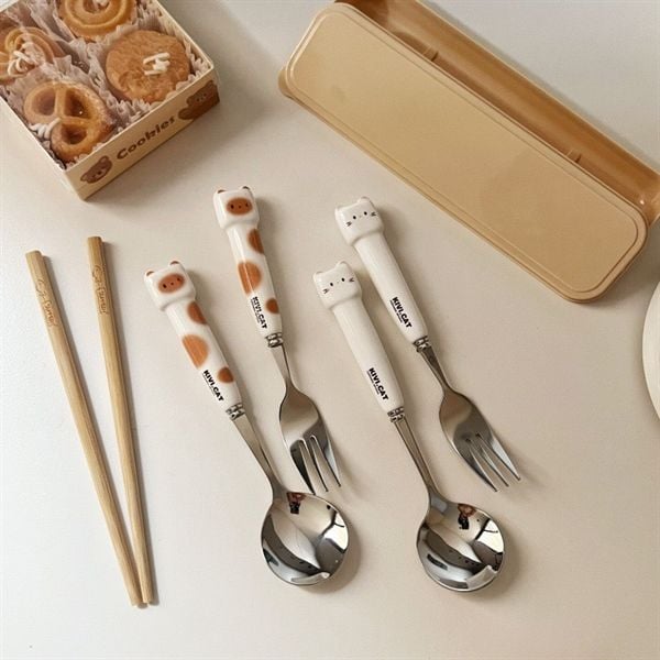  Set thìa dĩa mèo vuông 