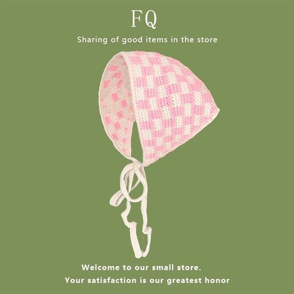  Khăn len tam giác trùm đầu - Caro hồng 