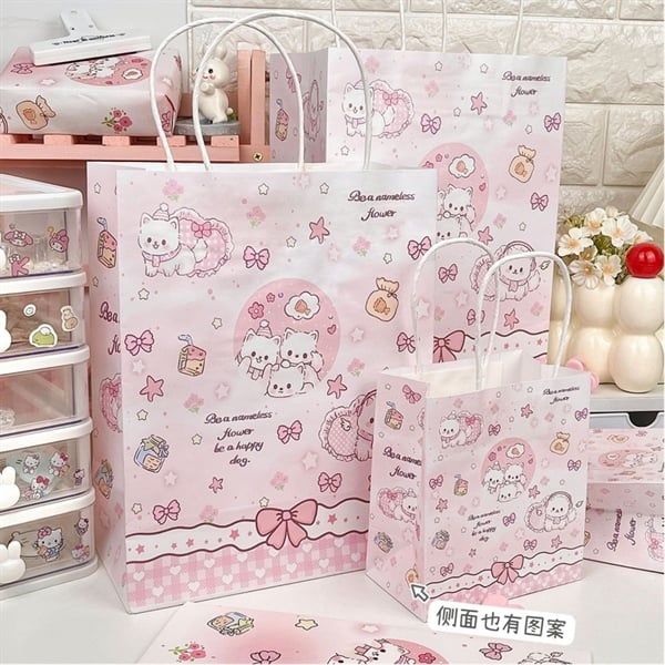  Túi quà quai giấy mèo nơ hồng 