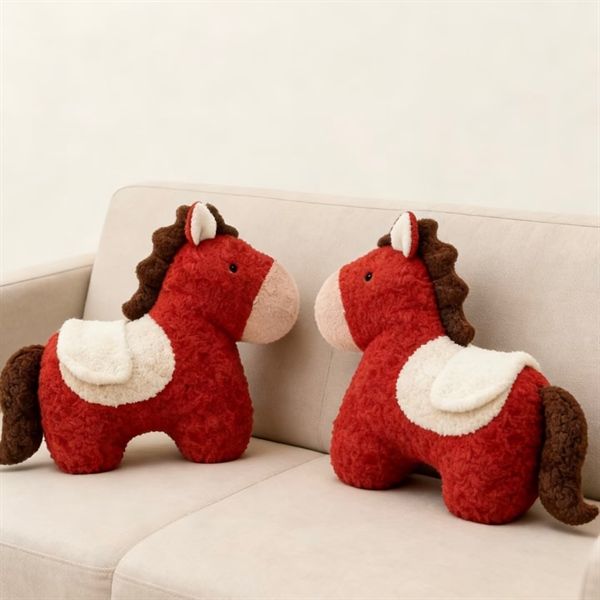  Ngựa bông đỏ lông xù 