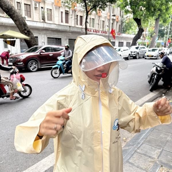  Áo mưa choàng hình dễ thương 