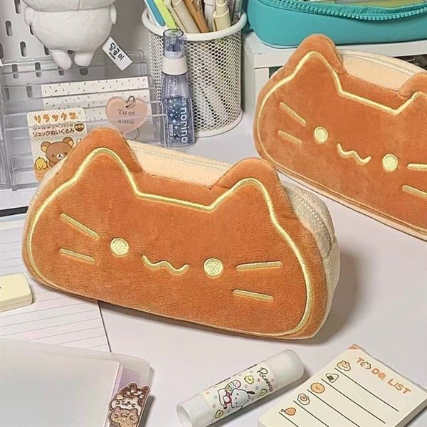  Hộp bút bông mèo bánh nướng 