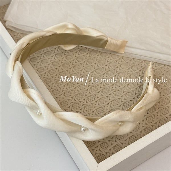  Bờm voan đính ngọc 