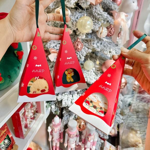  Tất Giáng Sinh bo cổ hộp tam giác 