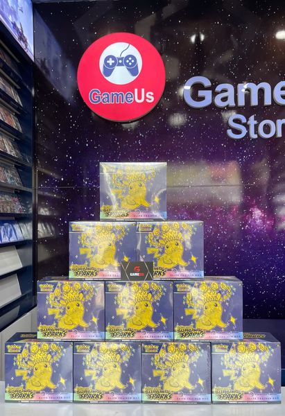 Pokemon TCG : Scarlet & Violet Surging Sparks Pokemon Center Elite Trainer Box