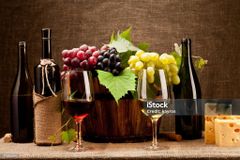 TRANH TREO PHÒNG ĂN, CAFE, NHÀ HÀNG - TRANH TRANG TRÍ - KIỂU TRANH VUÔNG | MÃ T3D-14857