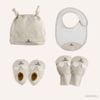 Set phụ kiện 4 món  Mũ, Yếm, bao tay, bao chân   - GBB167802