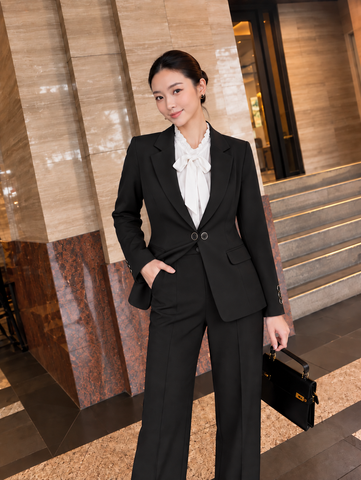 VEST CT TUYẾT LÊ V ĐEN