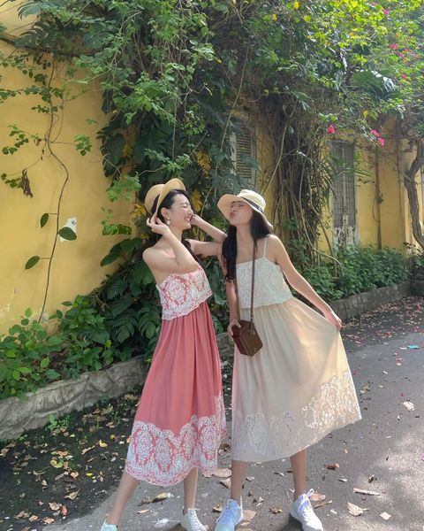Broderie maxi dress
