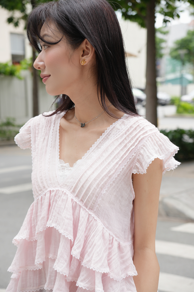 Áo bèo Claire ruffle blouse - Hồng (không bao gồm áo lót trong)