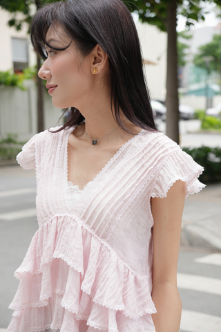 Áo bèo Claire ruffle blouse - Hồng (không bao gồm áo lót trong)
