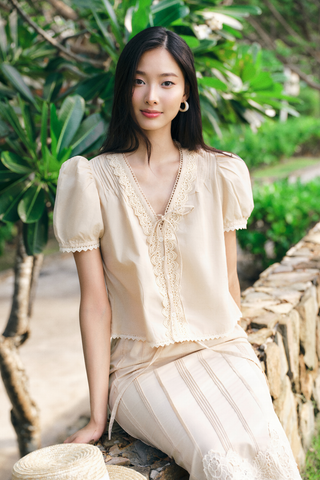 Áo kiểu Betty - Trắng