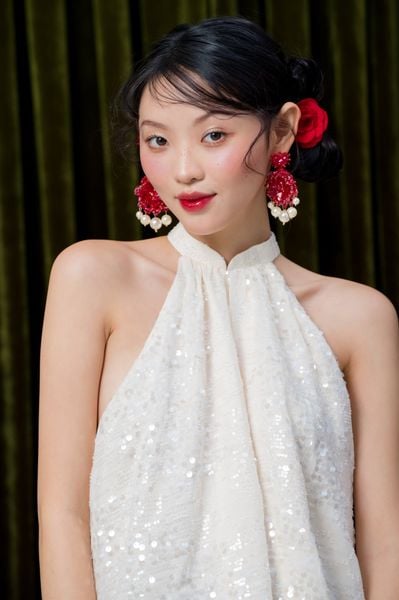 Yếm kim sa Như Ngọc