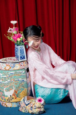 Áo dài Vân Vũ – Hoạ tiết thọ dơi | Màu cam đào