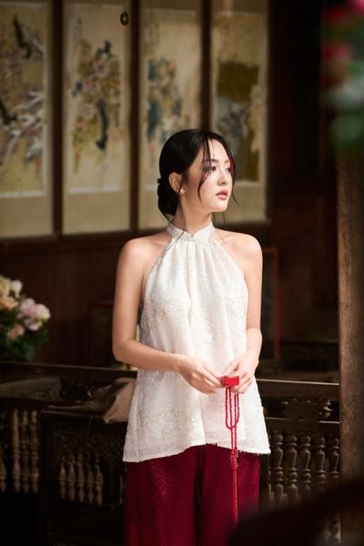 Yếm kim sa Như Ngọc
