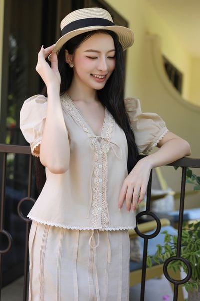 Áo kiểu Betty - Trắng
