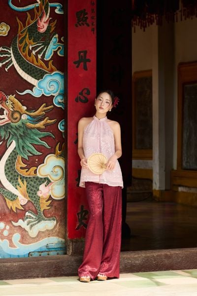 Yếm kim sa Như Ngọc