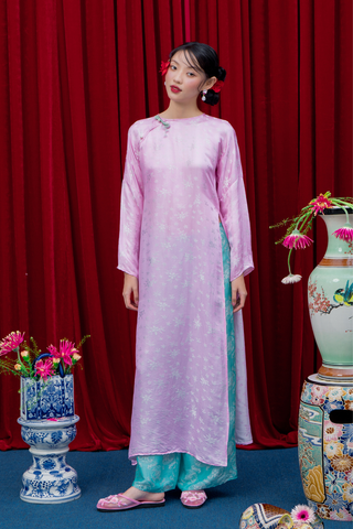 Áo dài Vân Vũ – Hoạ tiết Mai cách thuỷ | Màu hồng