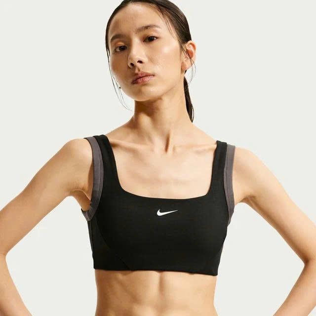  Áo training nike nữ IR1957-011 