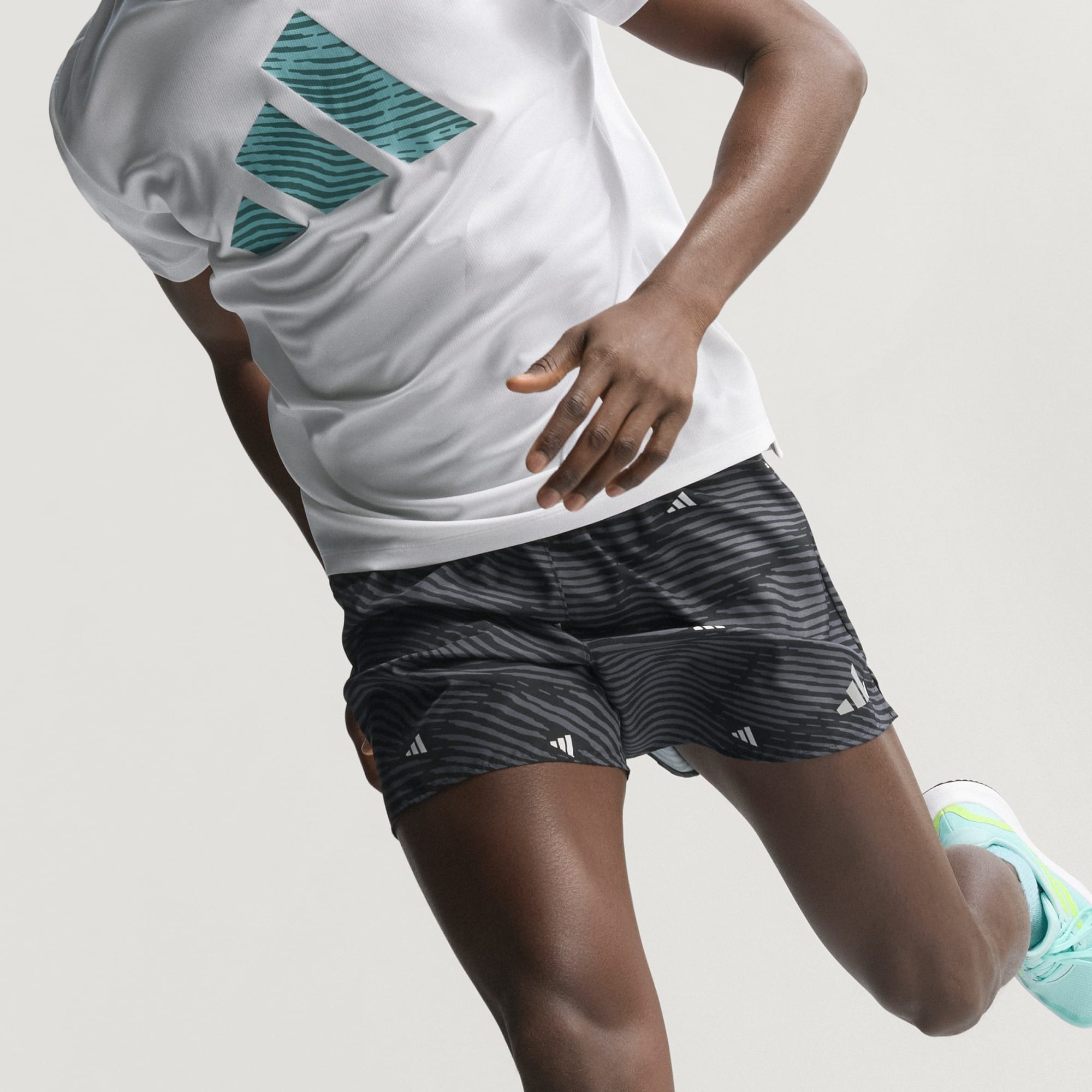 Quần running adidas nam JM5731