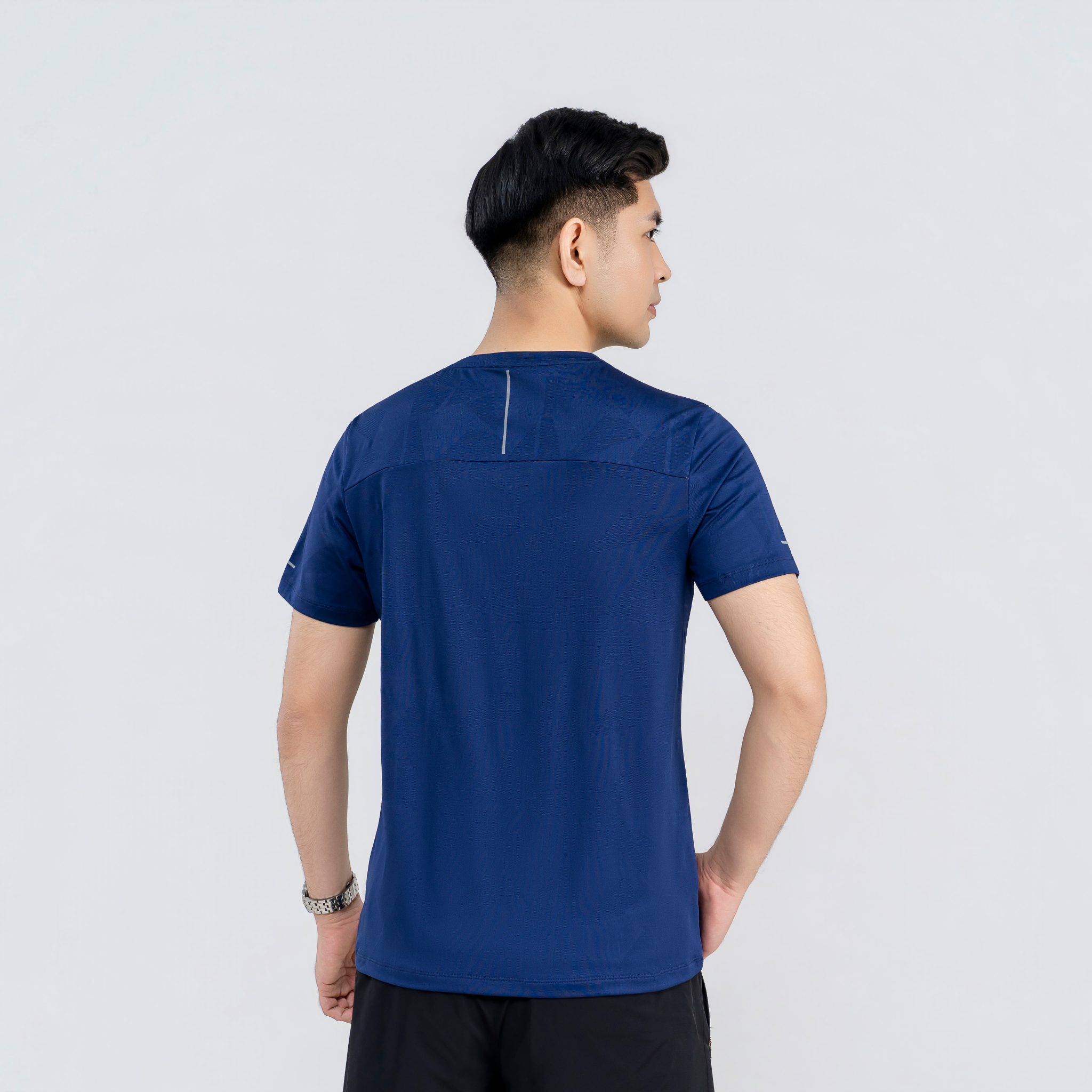  Áo tshirt nam AM tím than MT2650-44 