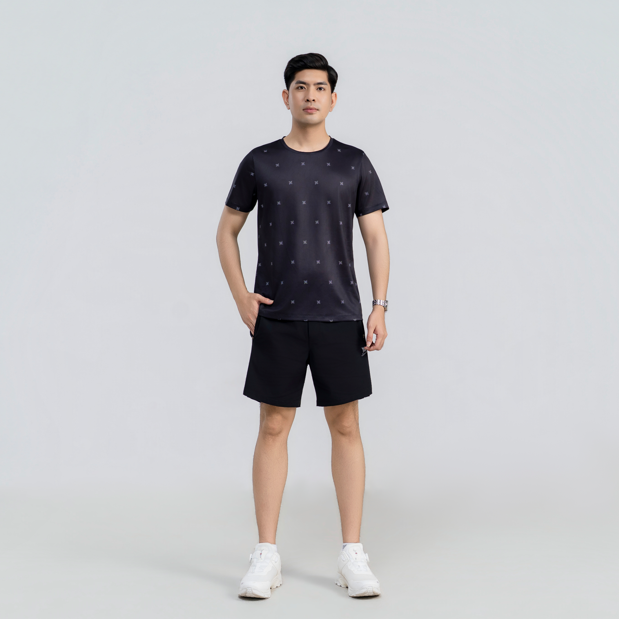  Áo tshirt nam AM  đen MT2688-00 