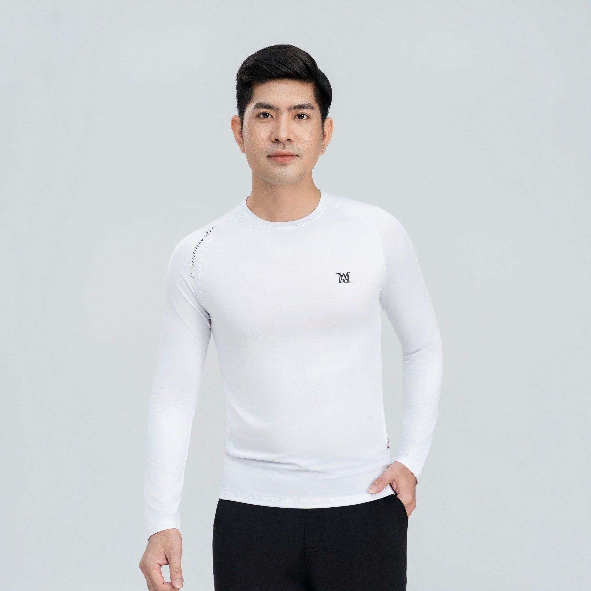  Áo giữ nhiệt AM nam MLT2639-11 trắng 