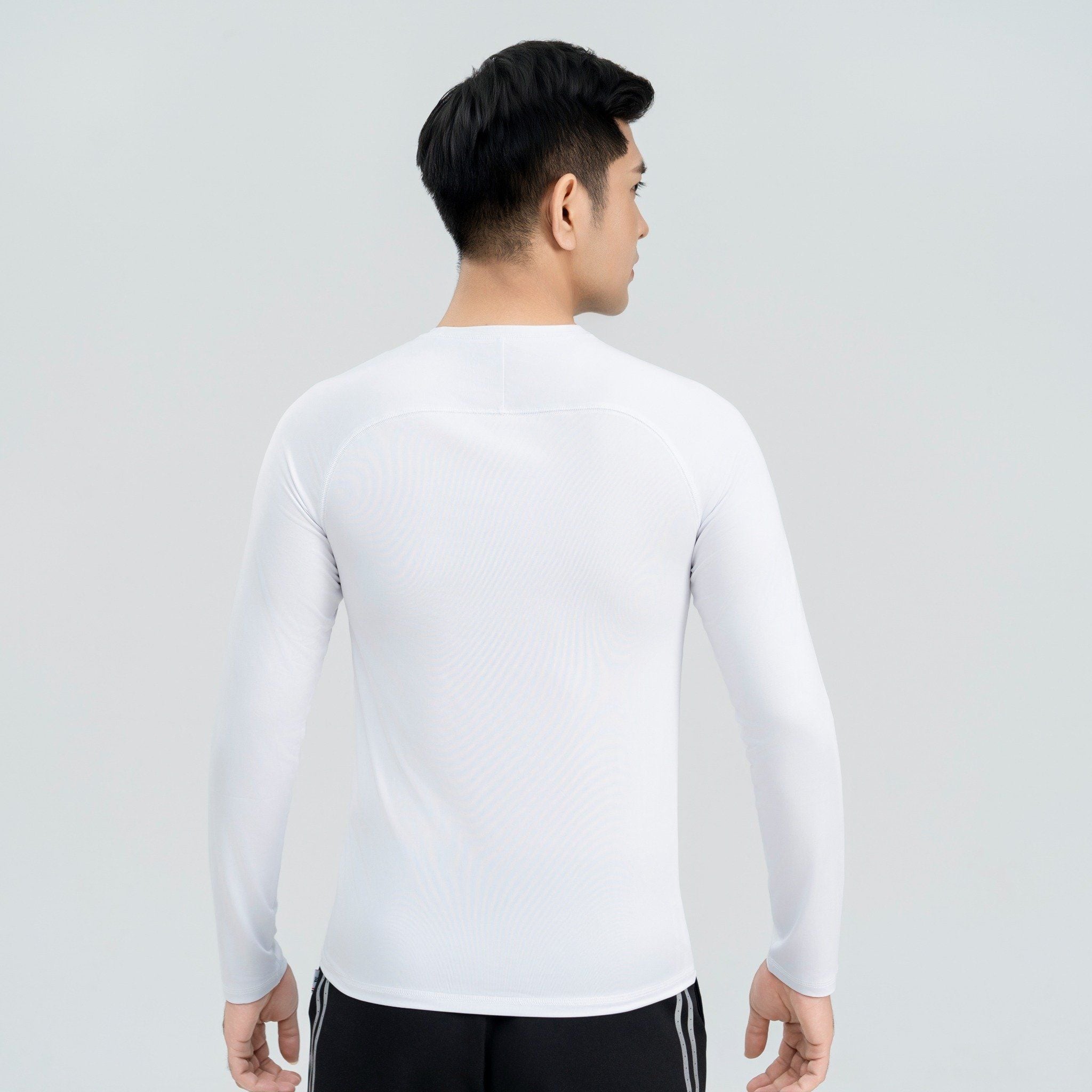  Áo giữ nhiệt AM nam MLT2639-11 trắng 