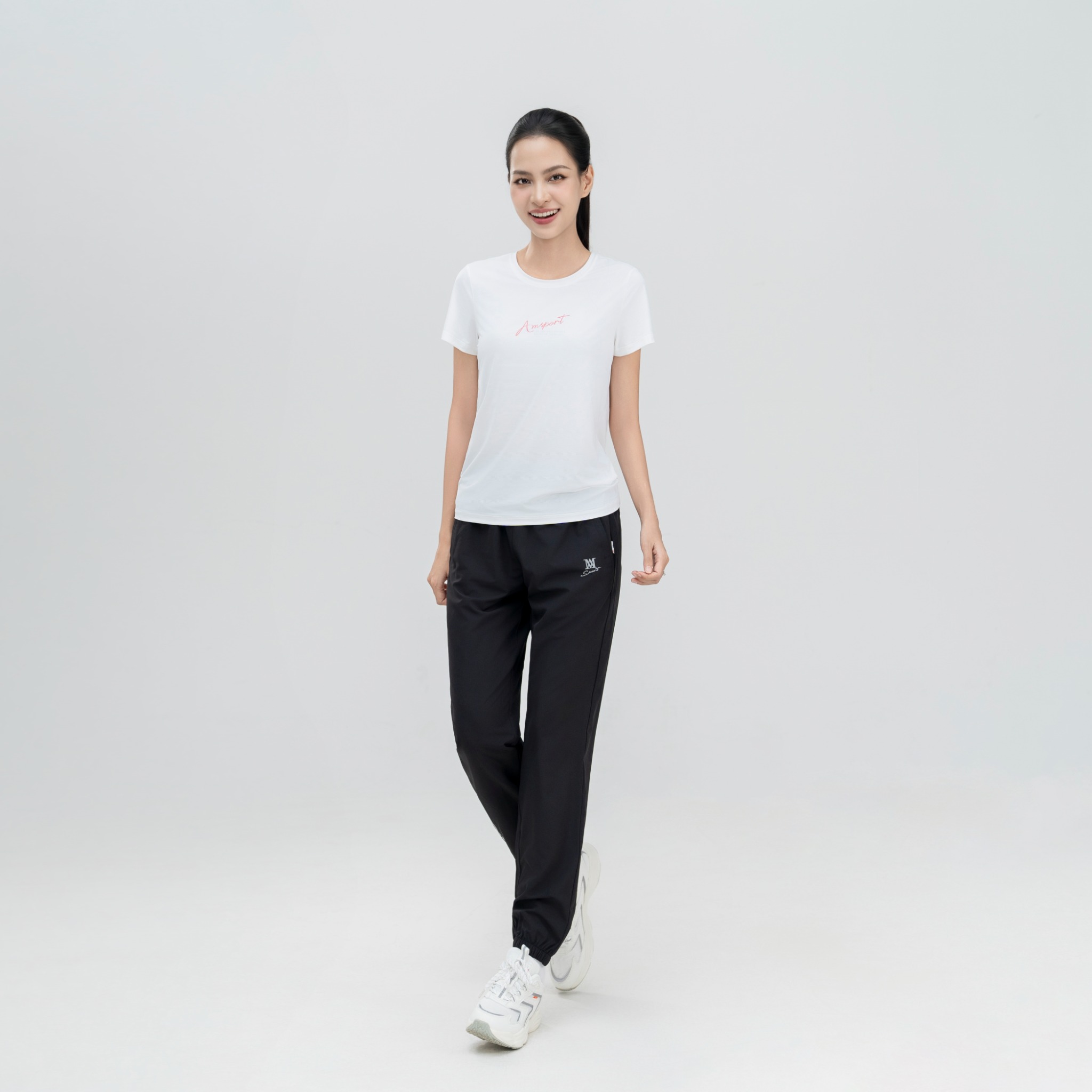 Quần gió AM nữ WBG2642-00 đen