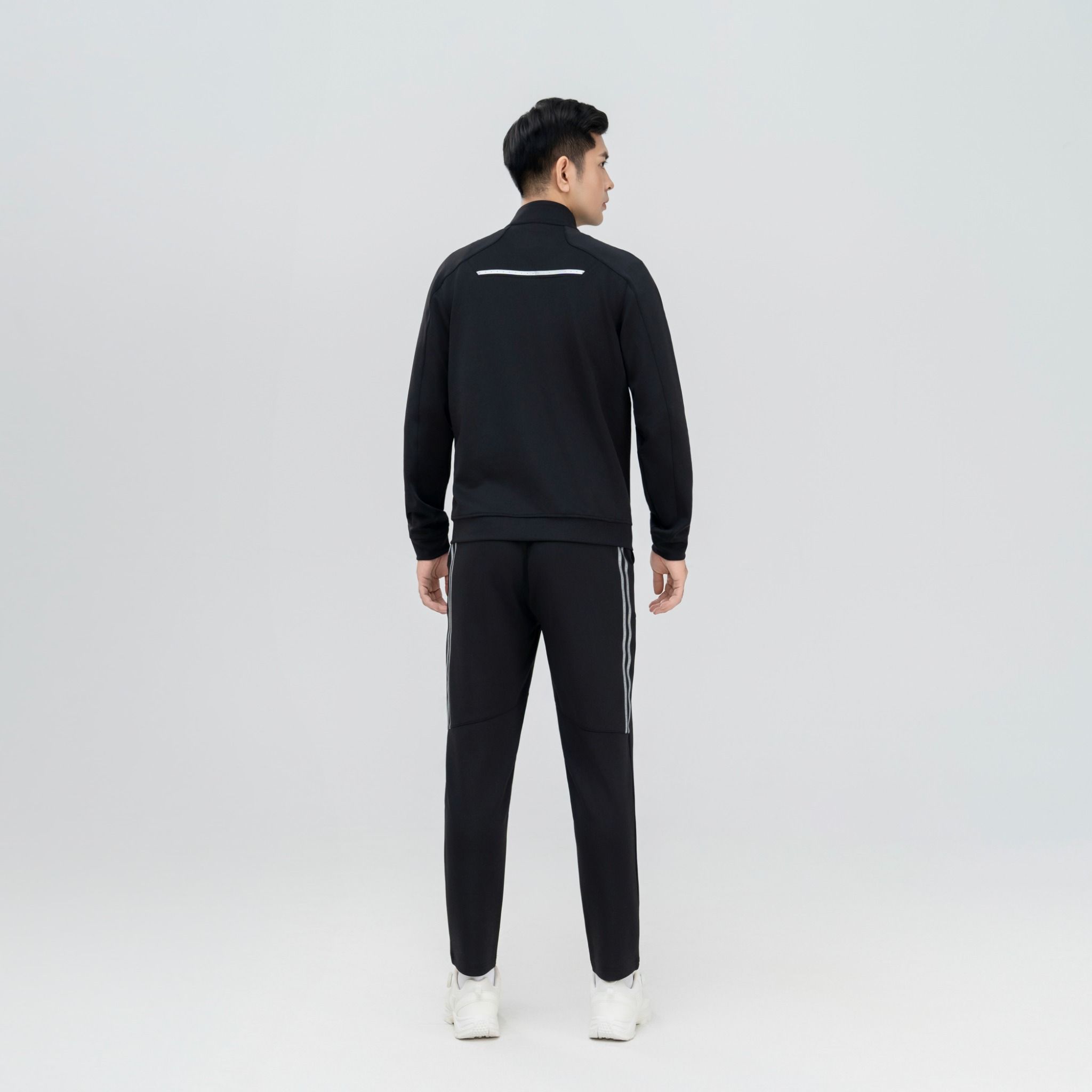  Bộ nỉ thể thao AM nam MBN2644-00 đen 