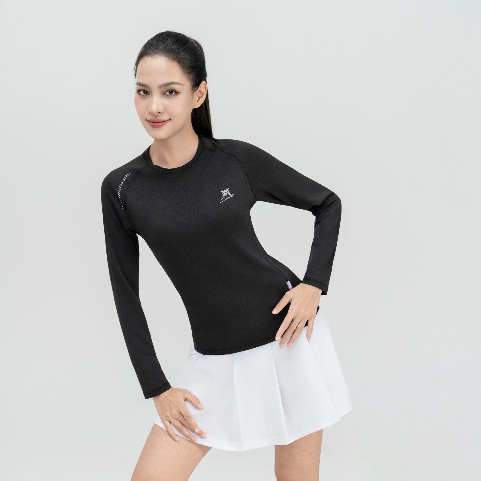  Áo giữ nhiệt AM nữ WLT2659-00 đen 