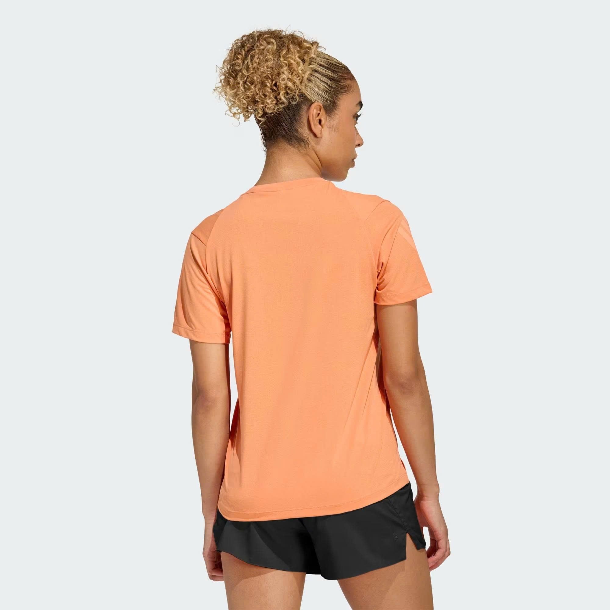  Áo running adidas nữ JZ5117 