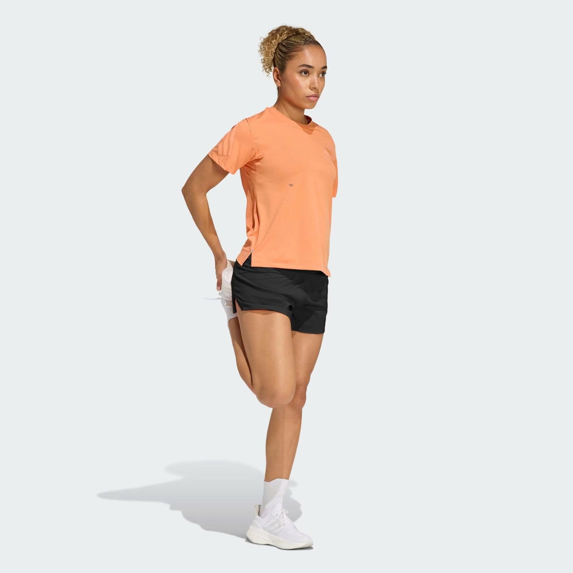  Áo running adidas nữ JZ5117 
