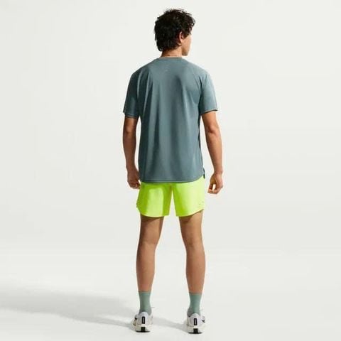  Áo running nike nam HV5204-382 