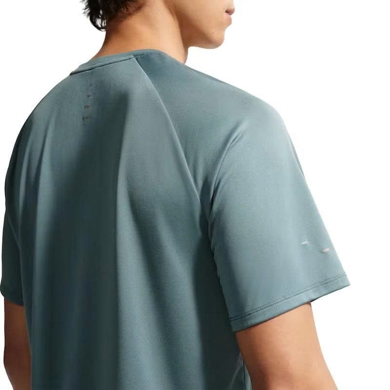  Áo running nike nam HV5204-382 