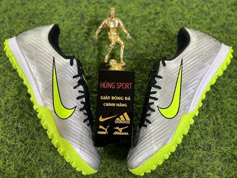 ZOOM VAPOR 15 ACADEMY TF
