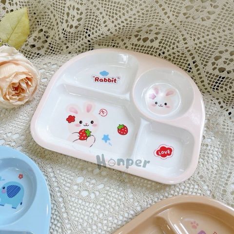  Khay ăn dặm Honper HK2316 in hình thú 