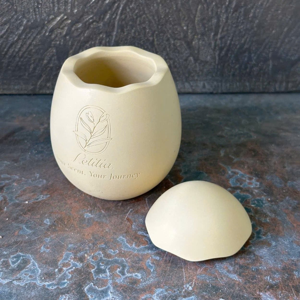  Egg-Shaped Cement Candle Jar with Lid | AUC001 
