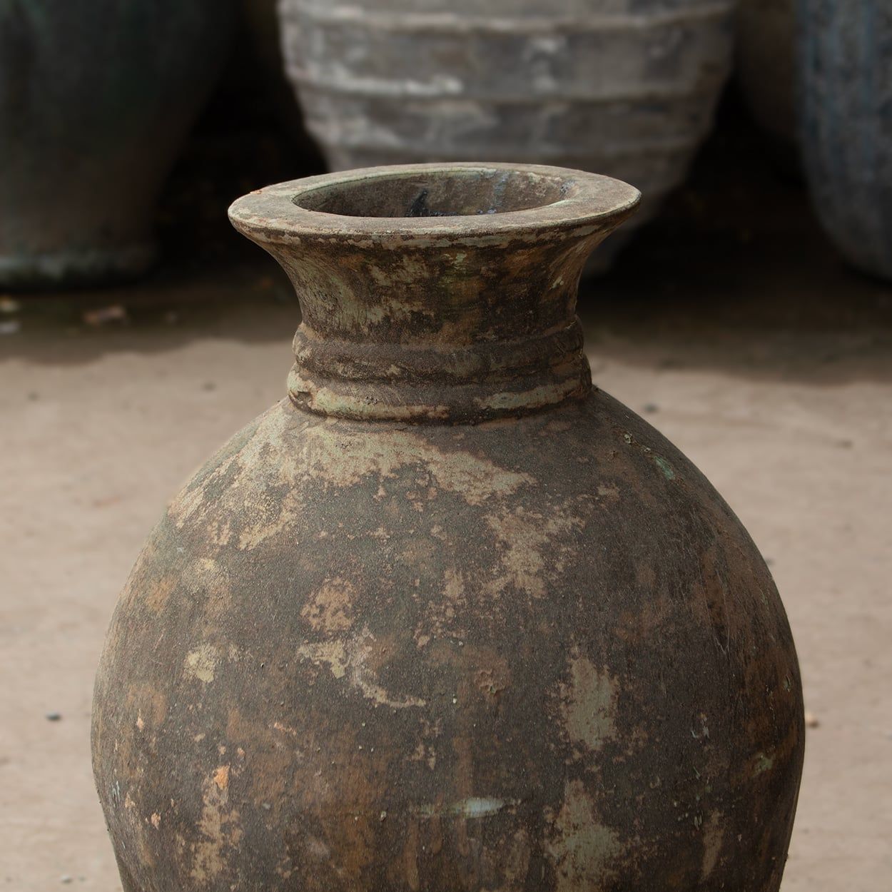  Tall Rustic Ceramic Vase with Antique Finish | AUV122 