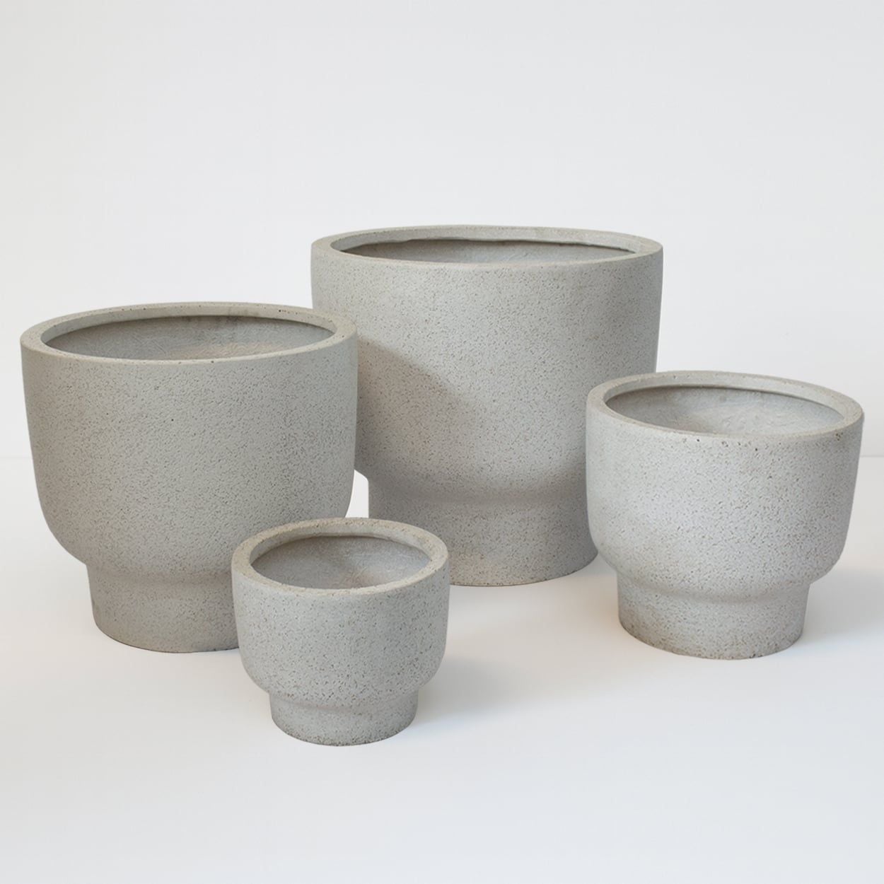  Soft Pedestal Fiberstone Planter | AUFS156 