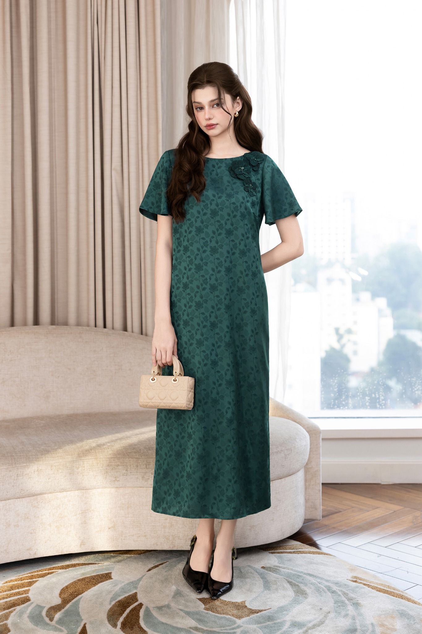 ĐẦM LỤA SUÔNG IN HOA D04492