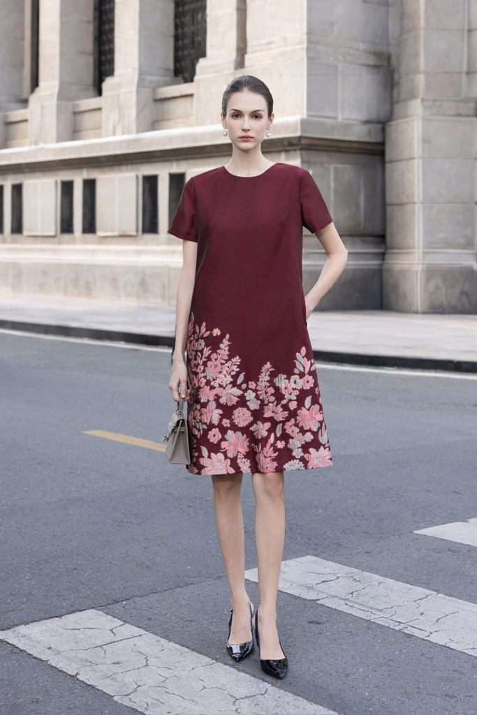 ĐẦM SUÔNG ĐỎ PHỐI HOA D08622