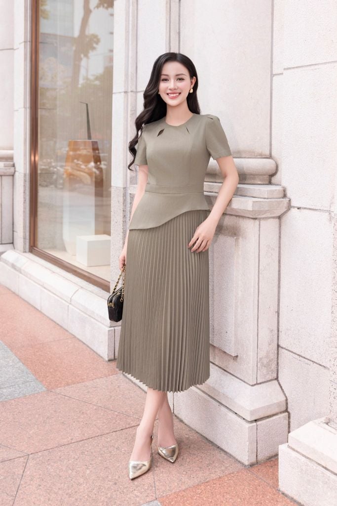 ĐẦM LIỀN THIẾT KẾ D10682