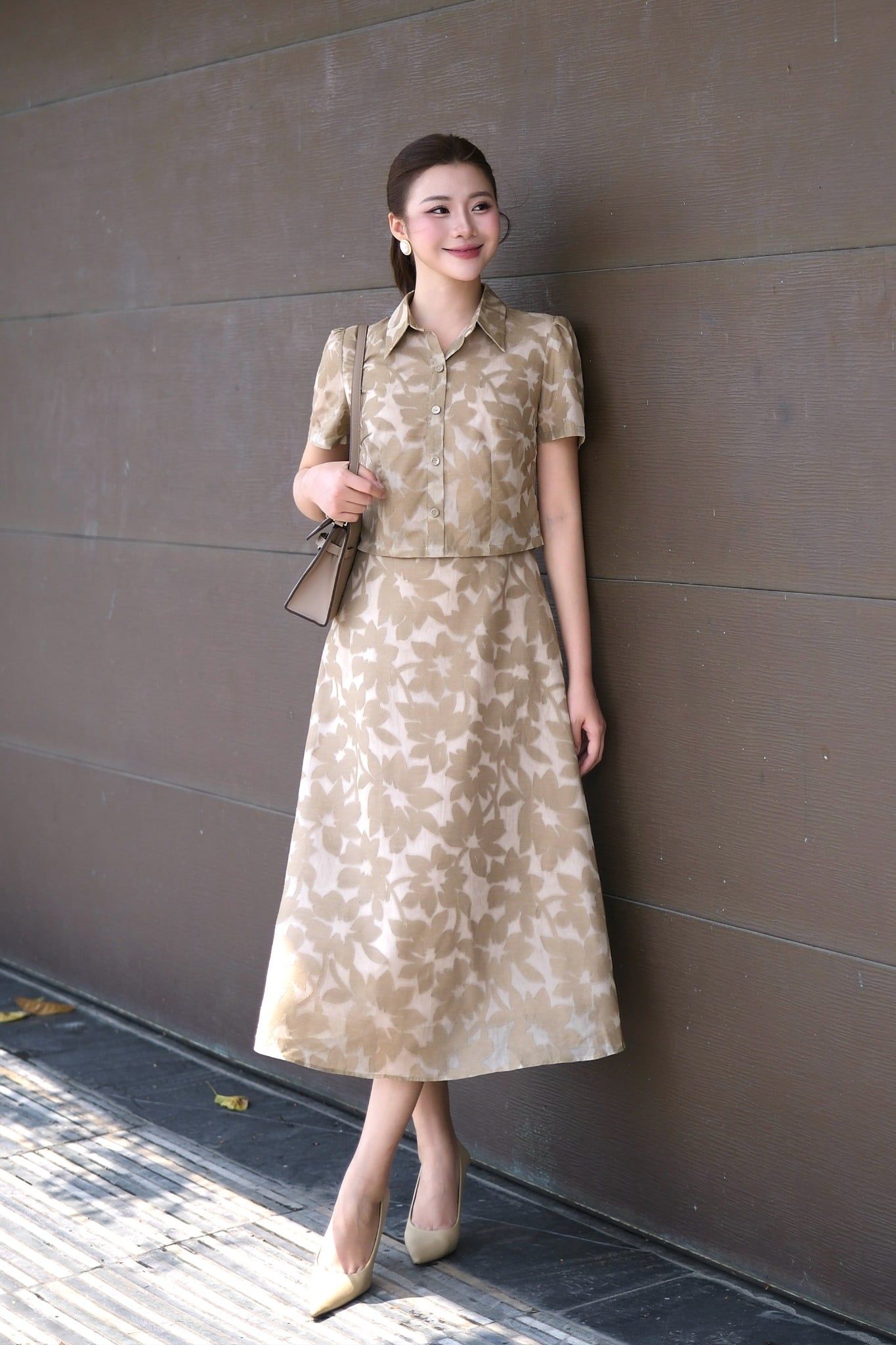 ĐẦM LIỀN CỔ BẺ D10982