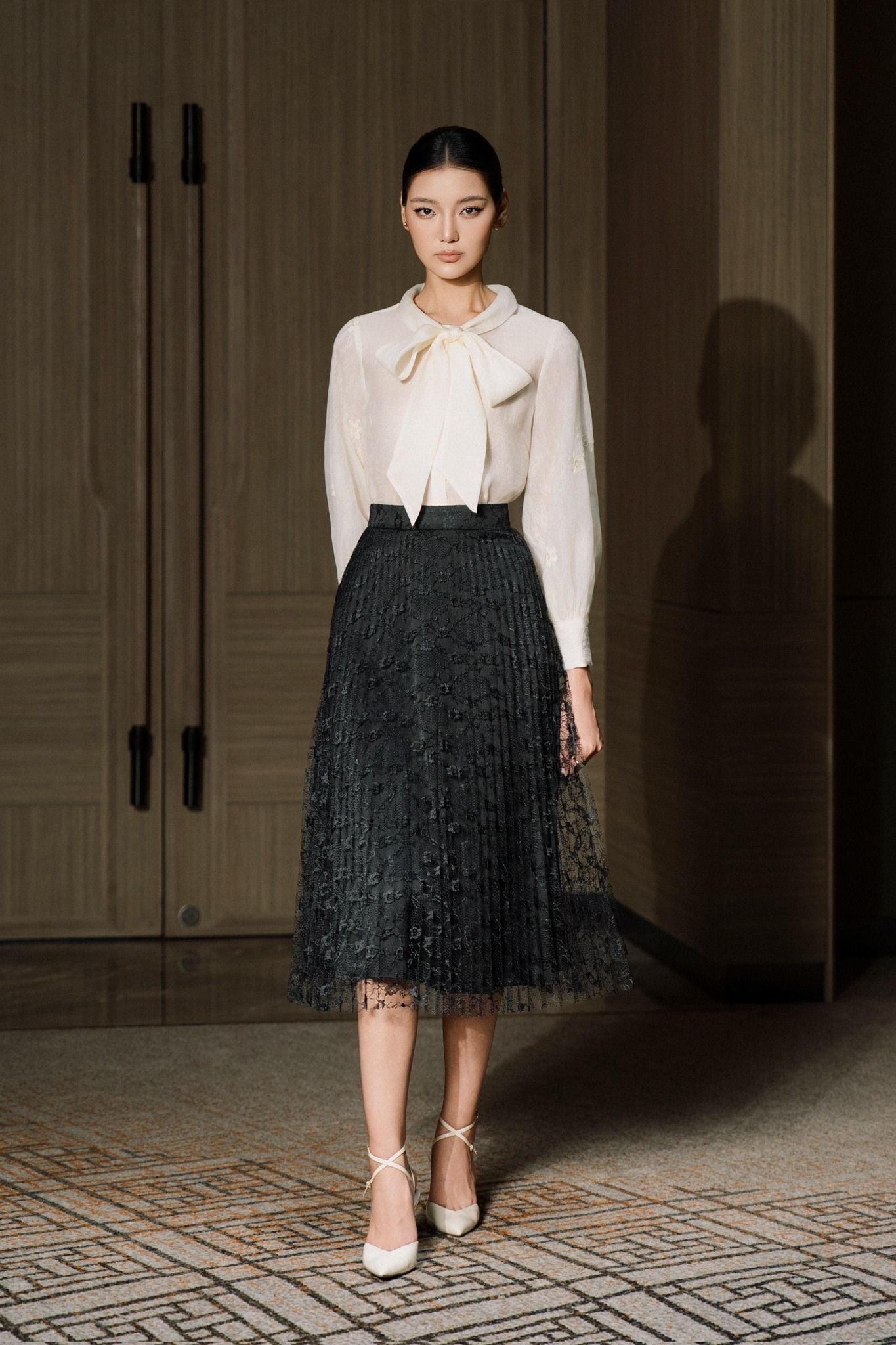 SƠ MI CỔ NƠ SM04102