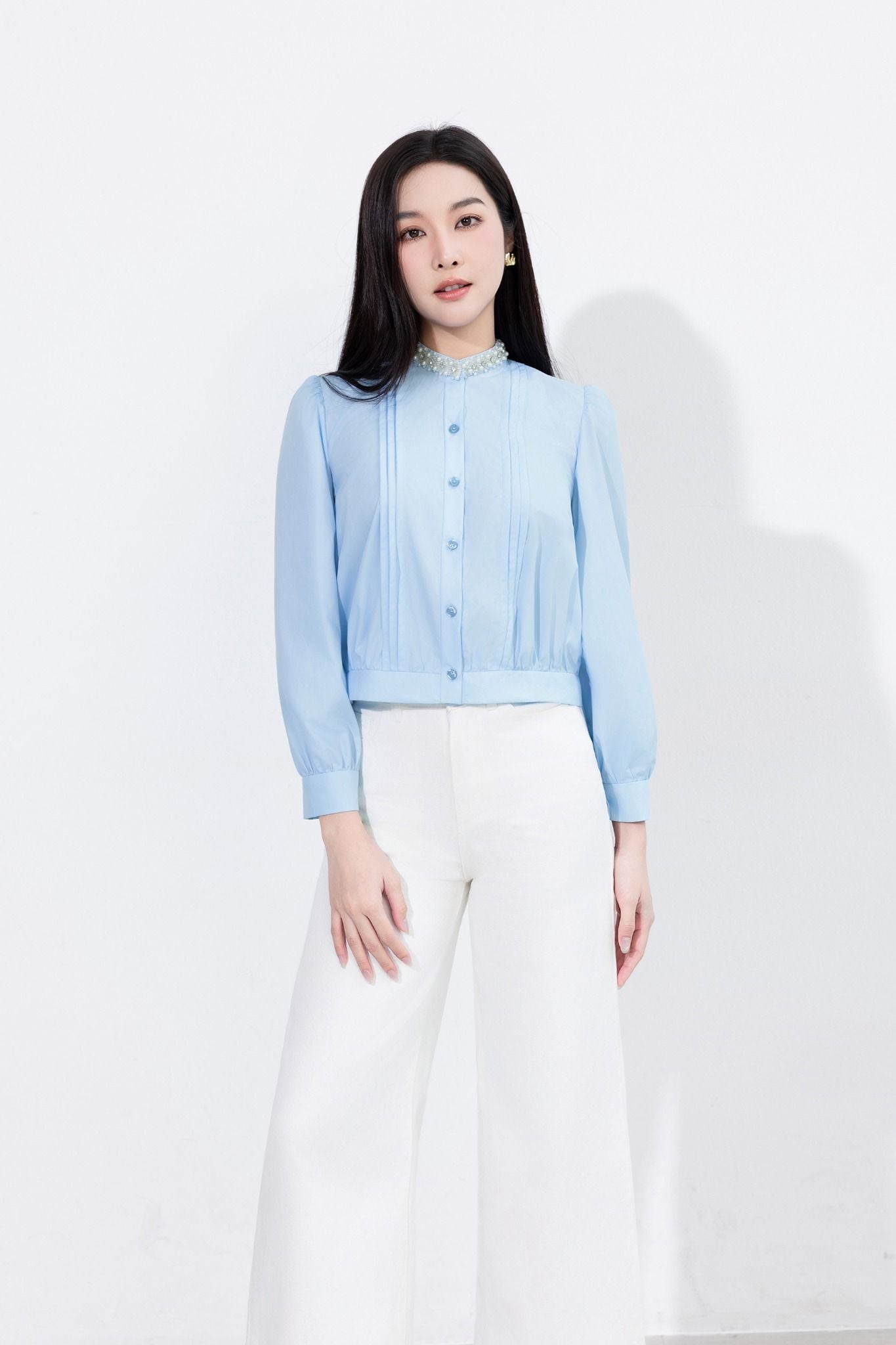 SƠ MI CỔ ĐÍNH NGỌC SM62242