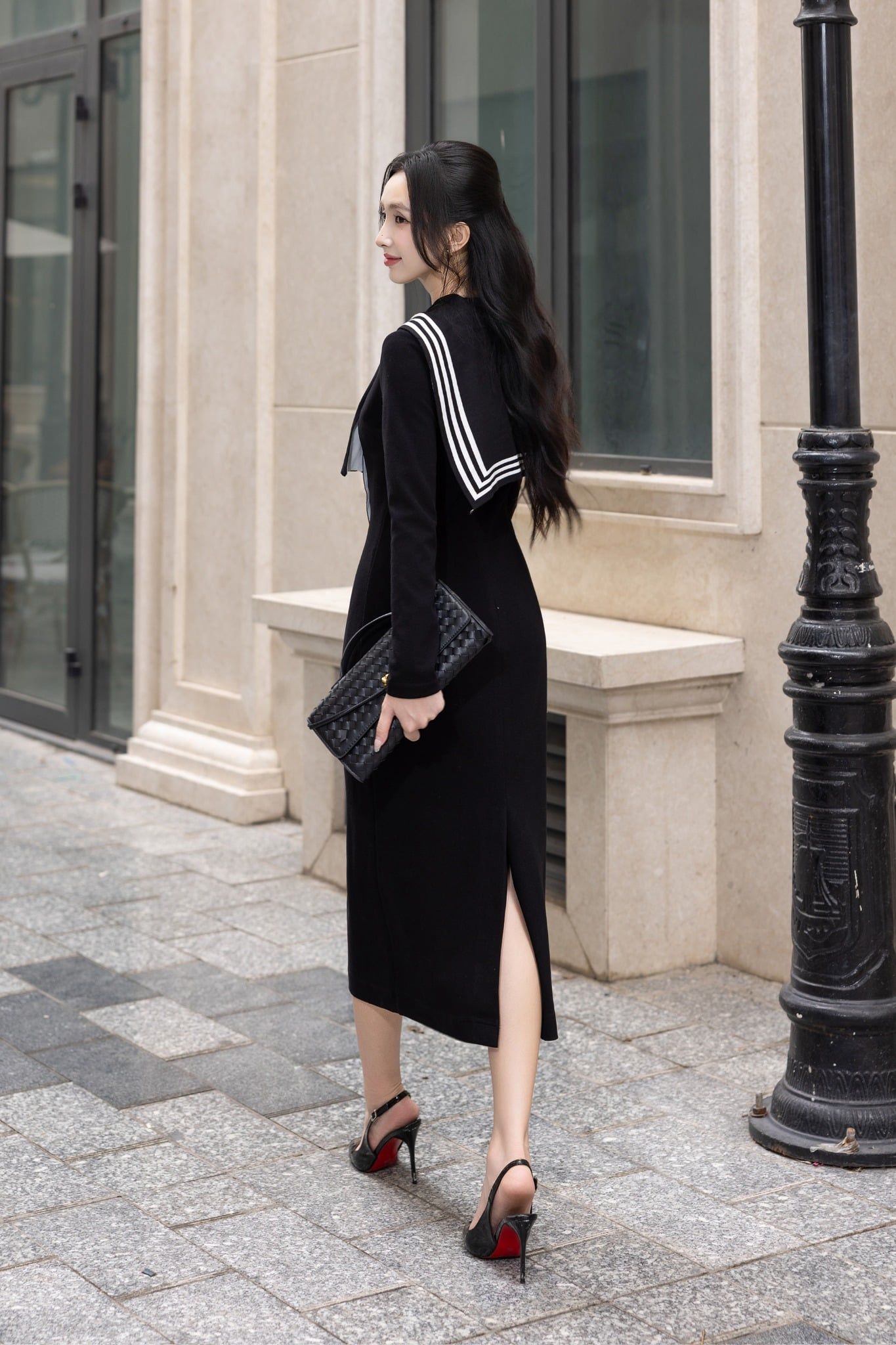 ĐẦM ÔM PHỐI KHĂN D06692